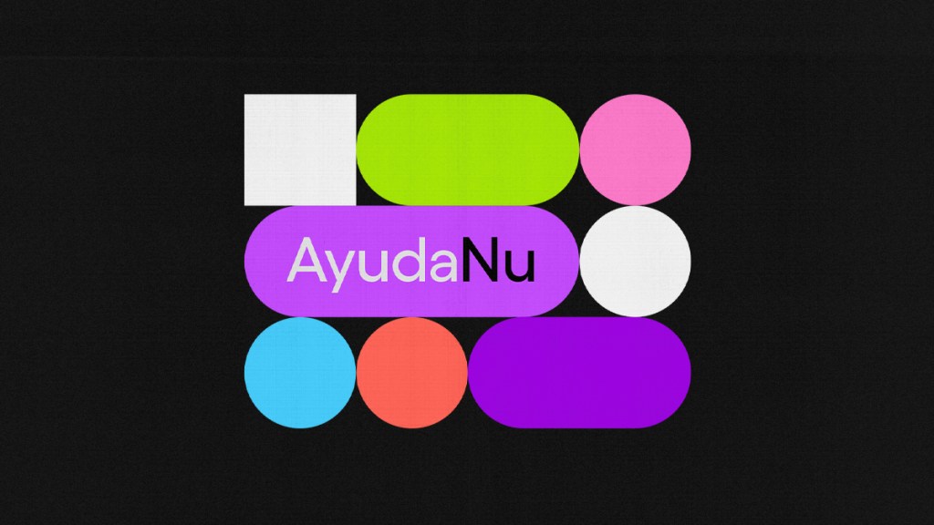 Header_AyudaNu Formas geométricas en colores pastel verde, rosa, morado, blanco y azúl anuncian la llegada de Ayuda Nu