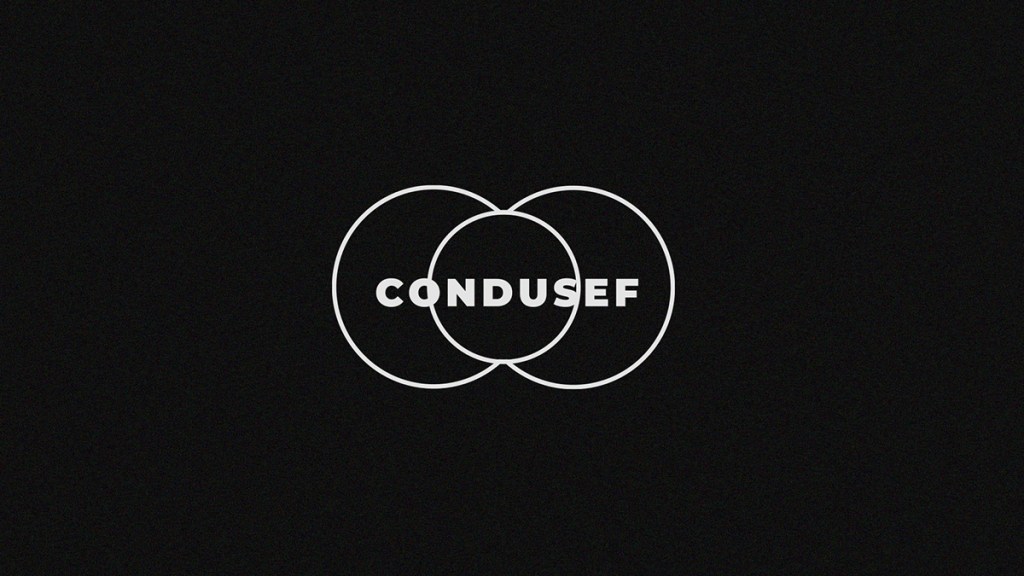 logotipo en color blanco contra fondo negro advierte sobre herramienta de Condusef para prevenir el fraude financiero